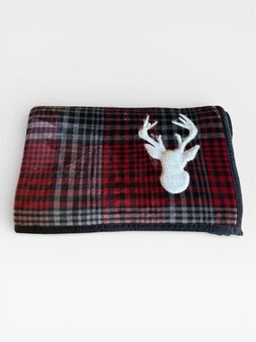 Cuddl Duds Plush Sherpa Throw Blanket 
 "Red Plaid w/ Deer"